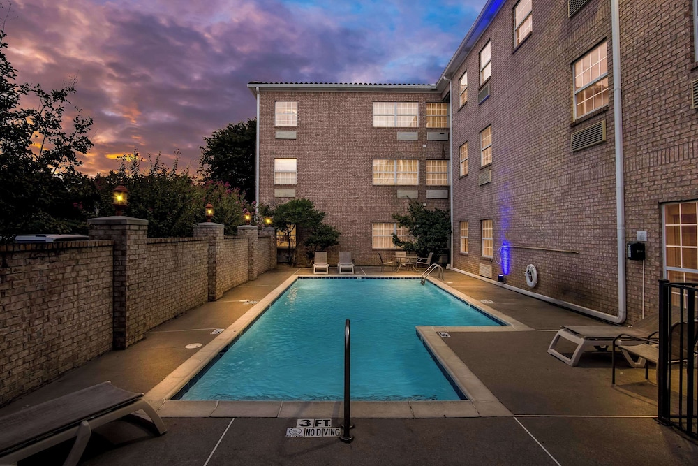 MainStay Suites Addison Dallas - photo 47