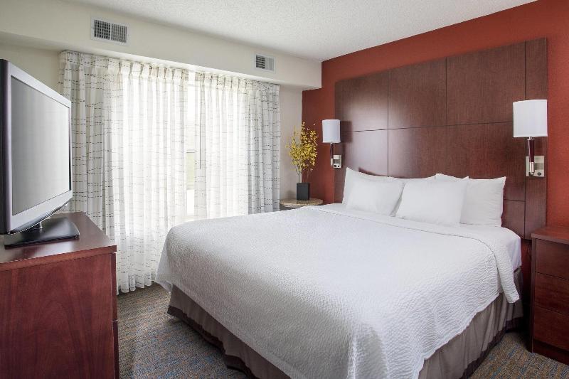 Residence Inn by Marriott Topeka - photo 32