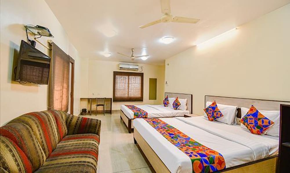 Oyo 3257 Kamala Inn — Shrirampur — photo 3