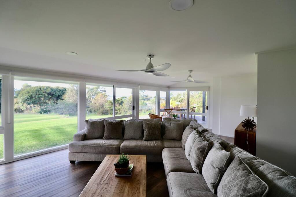 Cedric House — 4-Star Luxury Hotel in Mallacoota, Australia