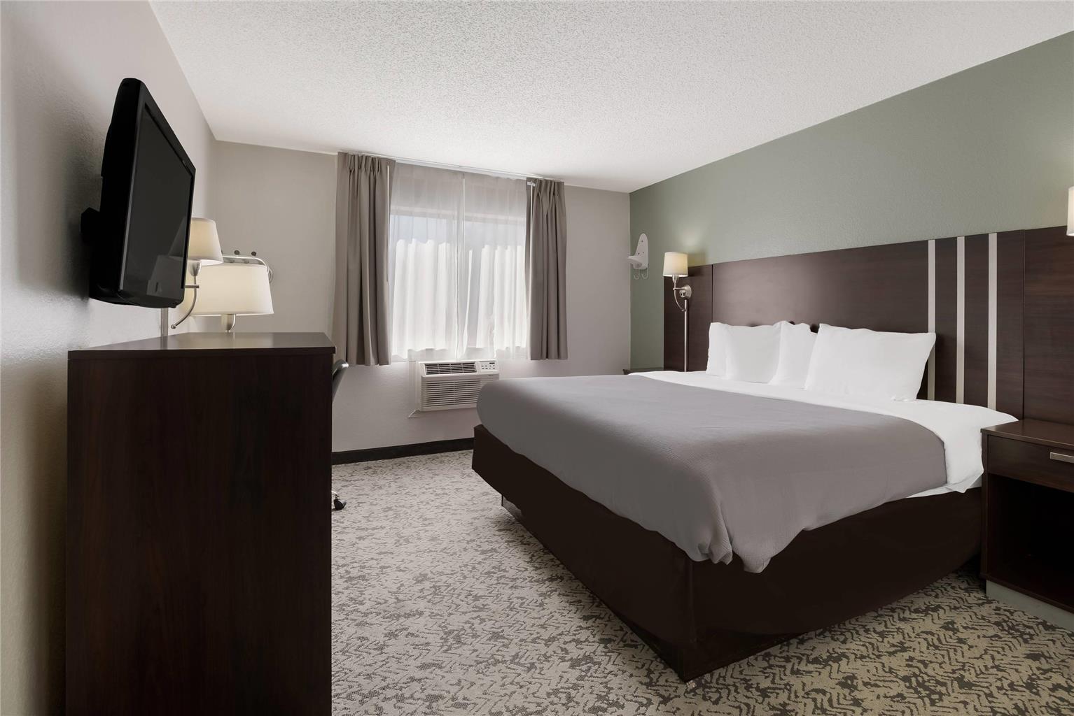 Quality Inn Hall of Fame - photo 20