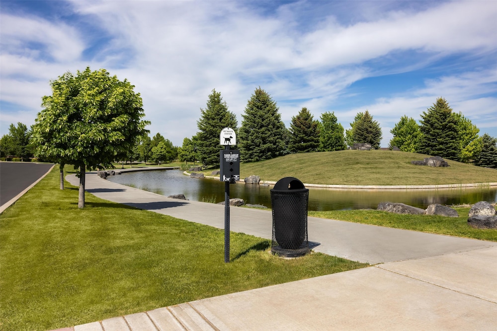 Home2 Suites by Hilton Idaho Falls - photo 39