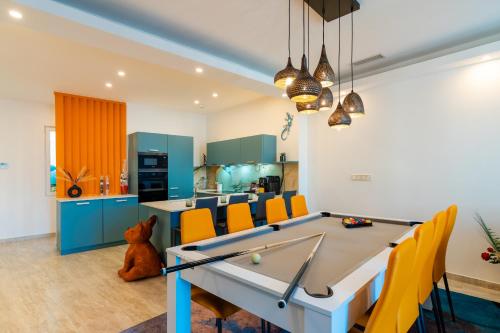 Chic Luxury & Spacious F4 in Old Town AC in Beziers, France