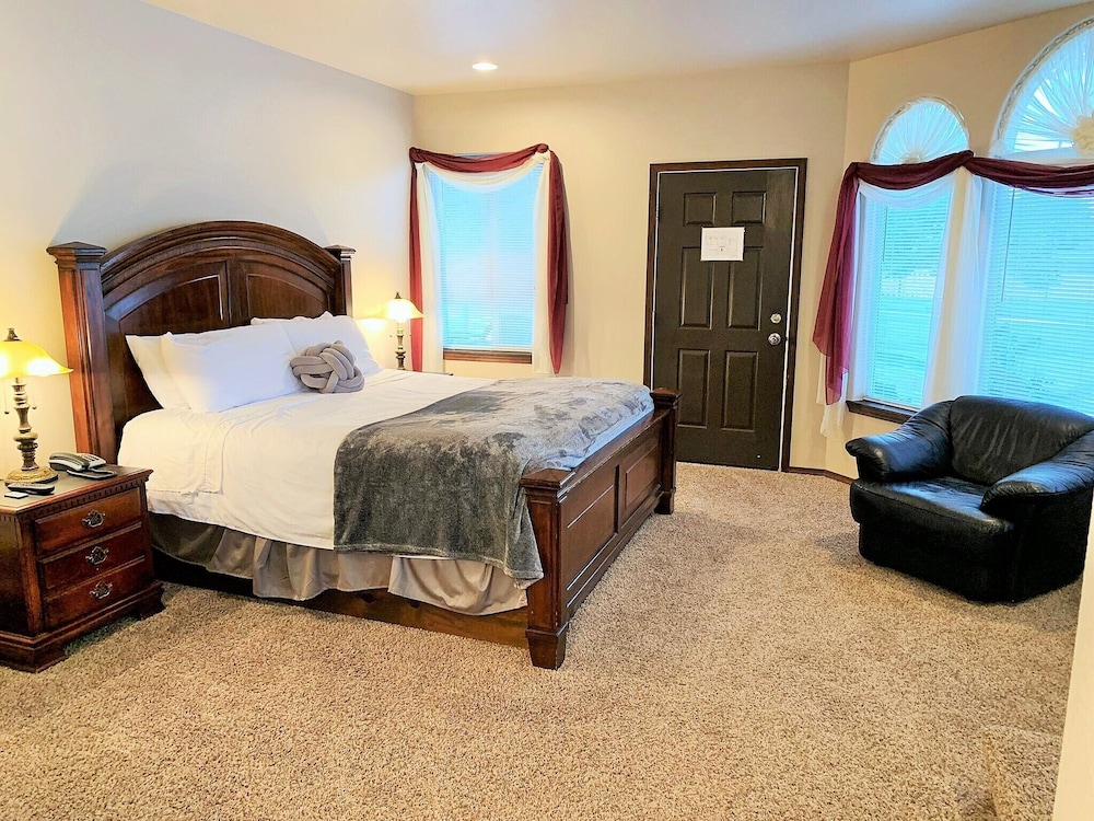 Breakers Boutique Inn - photo 26