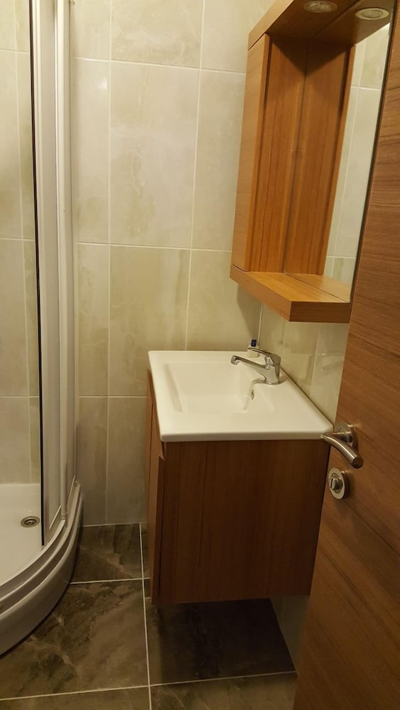 Engin Hotel — Gelibolu
