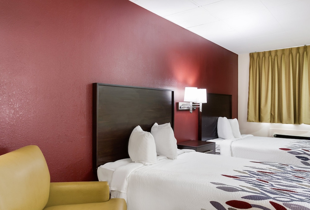 Red Roof Inn York Downtown - photo 6