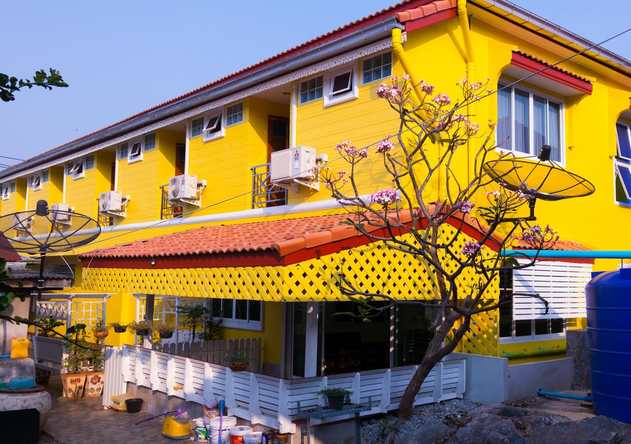 Rakbankerd House — 4-Star Luxury Hotel in Si Racha, Thailand