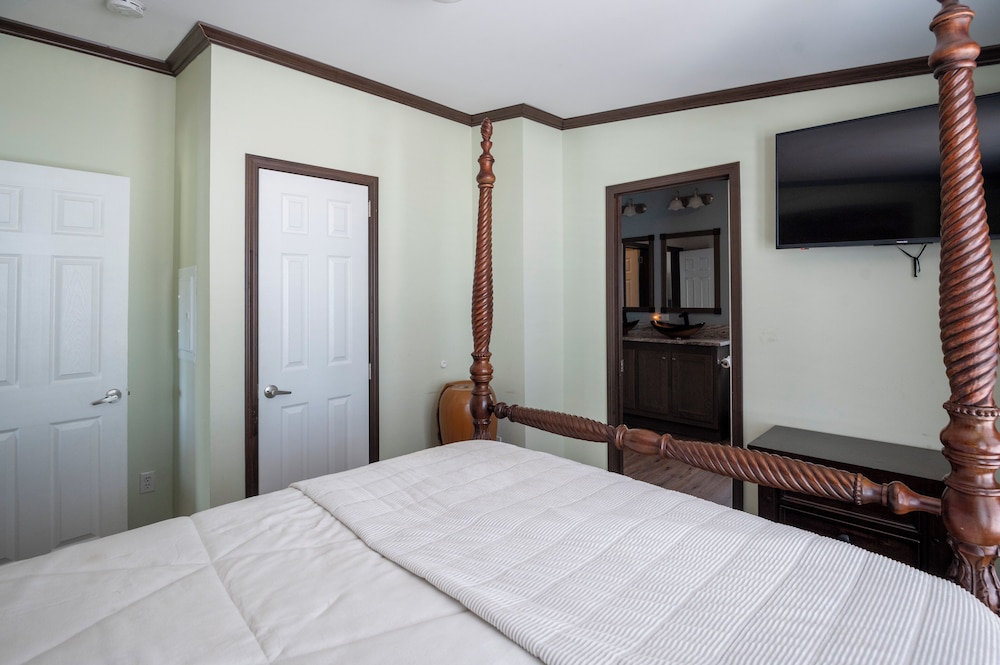 Swan Lake Resort Rentals - photo 44