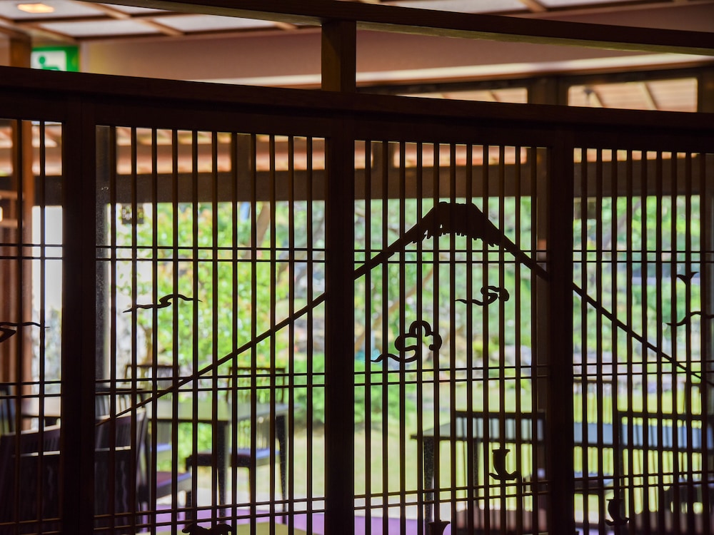 Hotel Hagoromo — Shizuoka