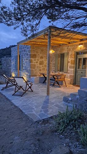 Nisyros Nest — Unknown City — photo 2