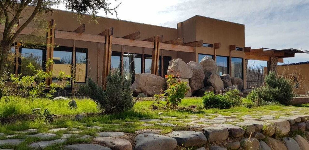 Hotel El Estero Limitada in Salamanca, Chile