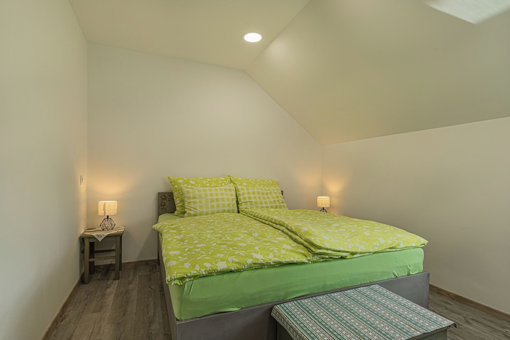 Modern Flat Mateja in Cerknica, Slovenia