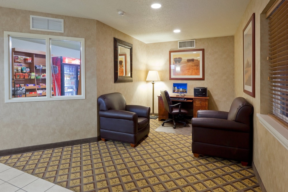 Candlewood Suites Williamsport by IHG - photo 61