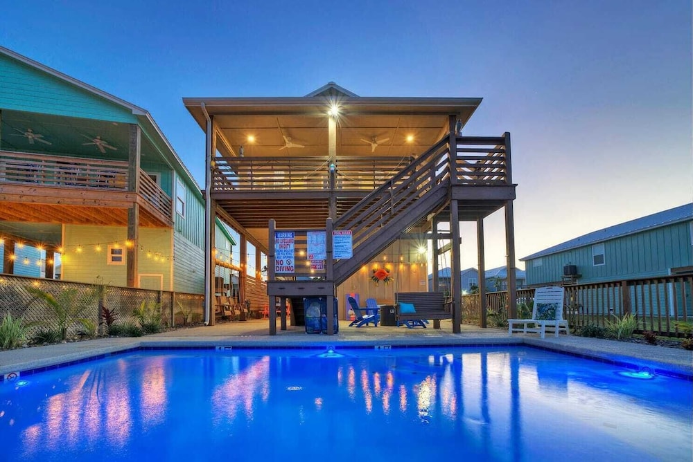 Pelican's Porch by Avantstay Private Pool Views - photo 21