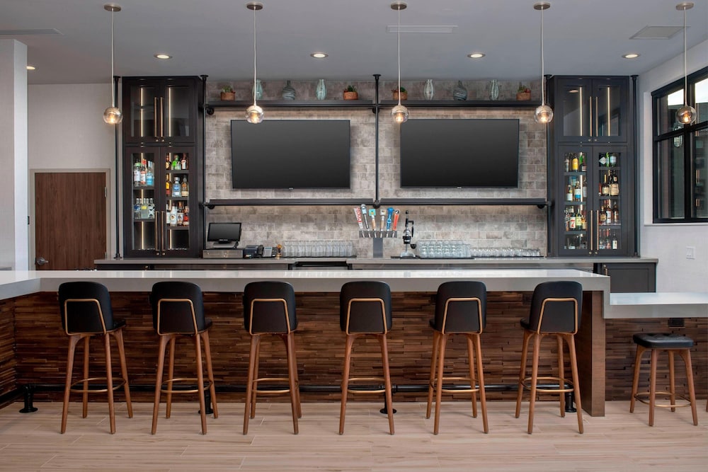 Residence Inn by Marriott Bend - photo 3