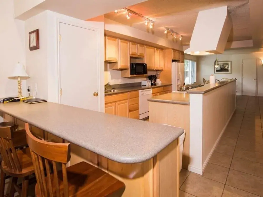 Park Avenue Condominiums Park City Resort Lodging - photo 43