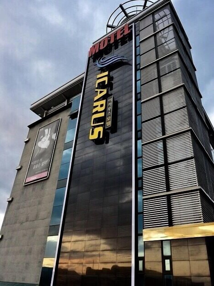 Icarus Motel — Gyeongju