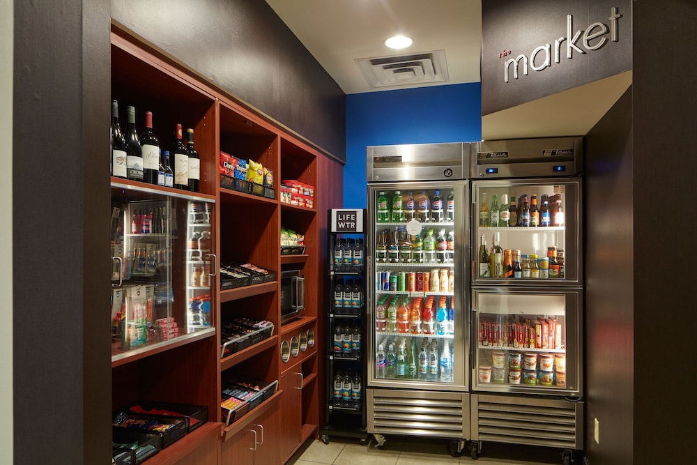 Courtyard by Marriott Winchester - photo 22