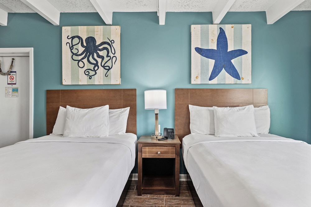 Sandpiper Beacon Beach Resort - photo 117