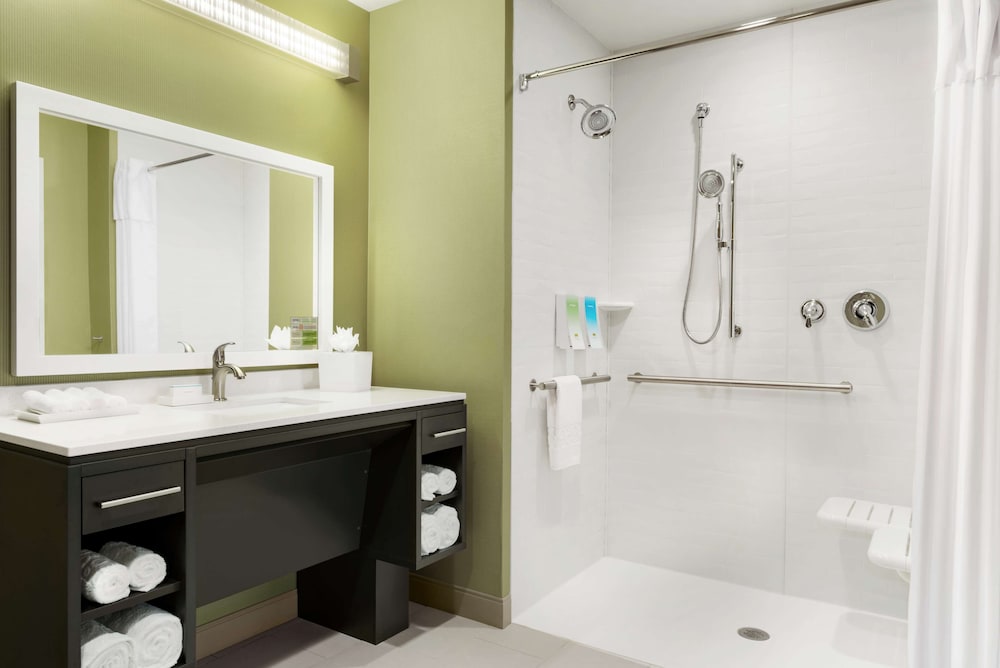 Home2 Suites by Hilton Menomonee Falls Milwaukee - photo 22