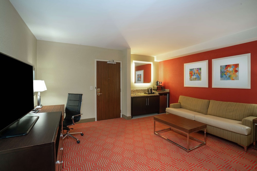 Hilton Garden Inn Dalton - photo 7