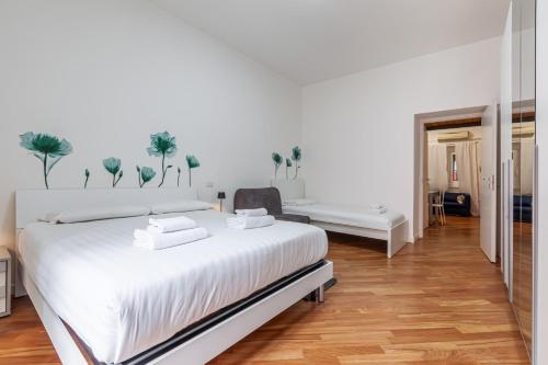 Easylife Milano Blingy 19 A Bocconi — 4-Star Luxury Hotel in Milan, Italy