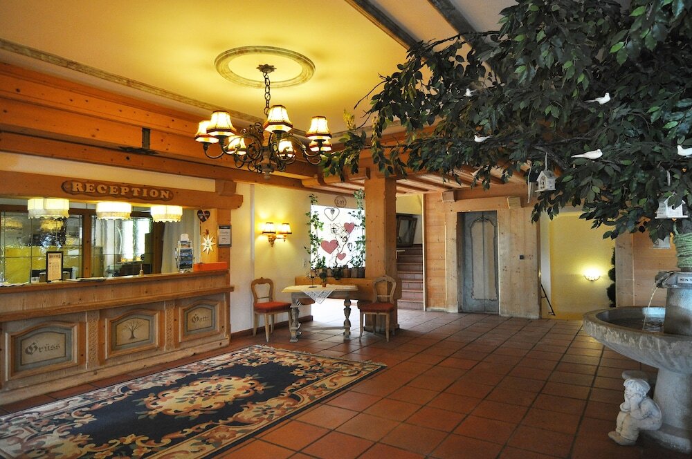 Kaiserhotel Kitzbühler Alpen — hotel in Oberndorf In Tirol
