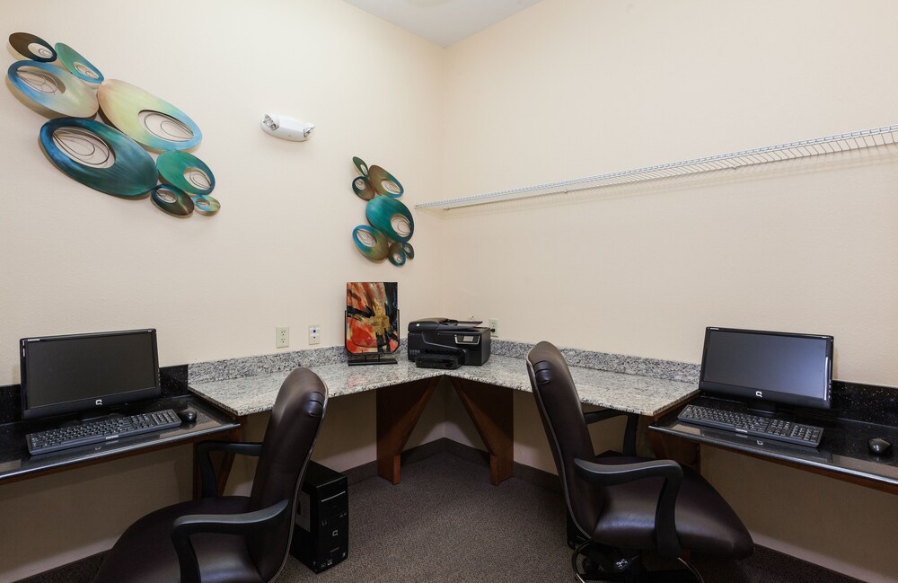 Candlewood Suites Houston I 10 East by IHG - photo 52