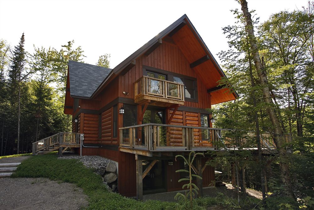 Rcnt Chalets — 4-Star Luxury Hotel in Mont-Tremblant, Canada