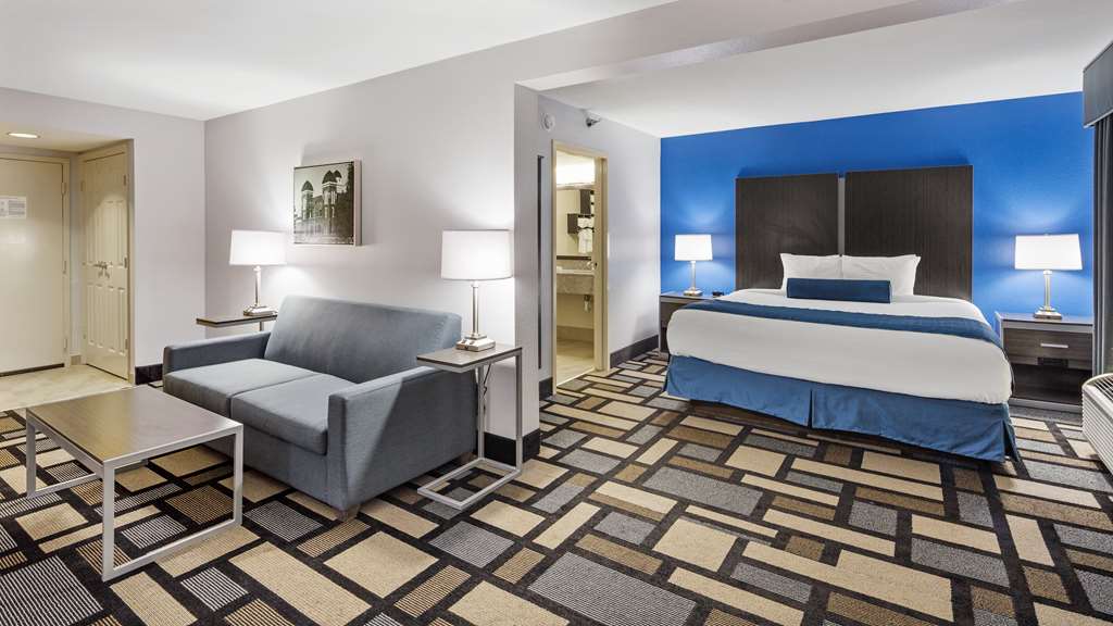 Best Western Plus Birmingham Inn & Suites - photo 3