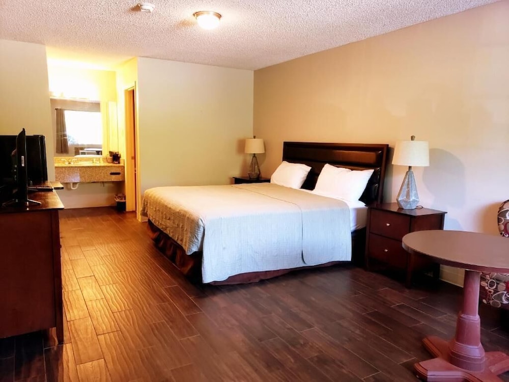 Motel 103 - photo 17