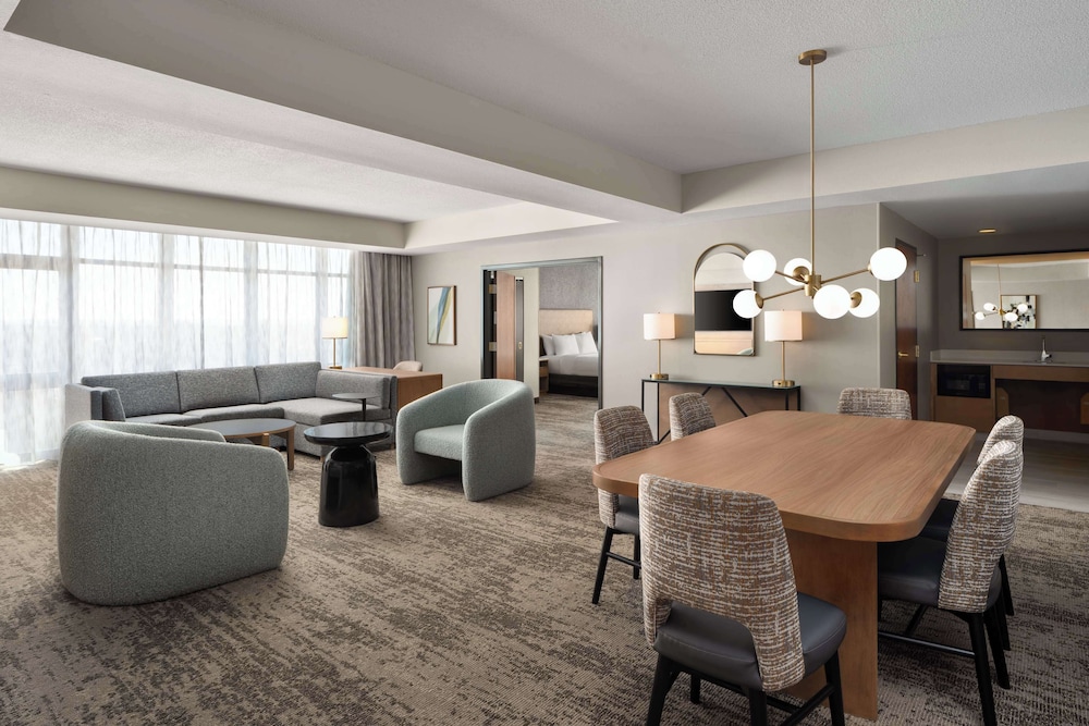 Embassy Suites by Hilton at Hot Springs Convention Center - photo 23