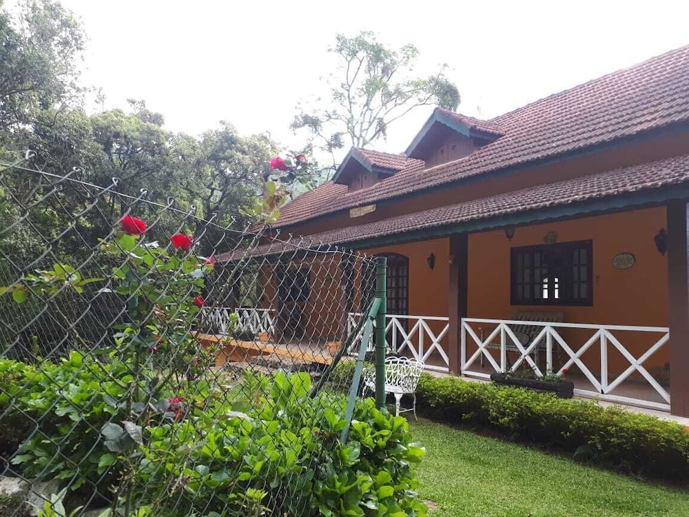 Pousada RIL Mount Everest - carbon neutral hotel in Monte Verde
