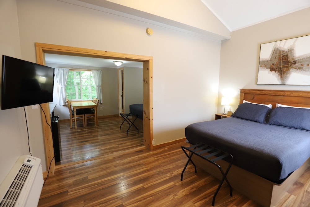 Lakeside Resort - photo 22