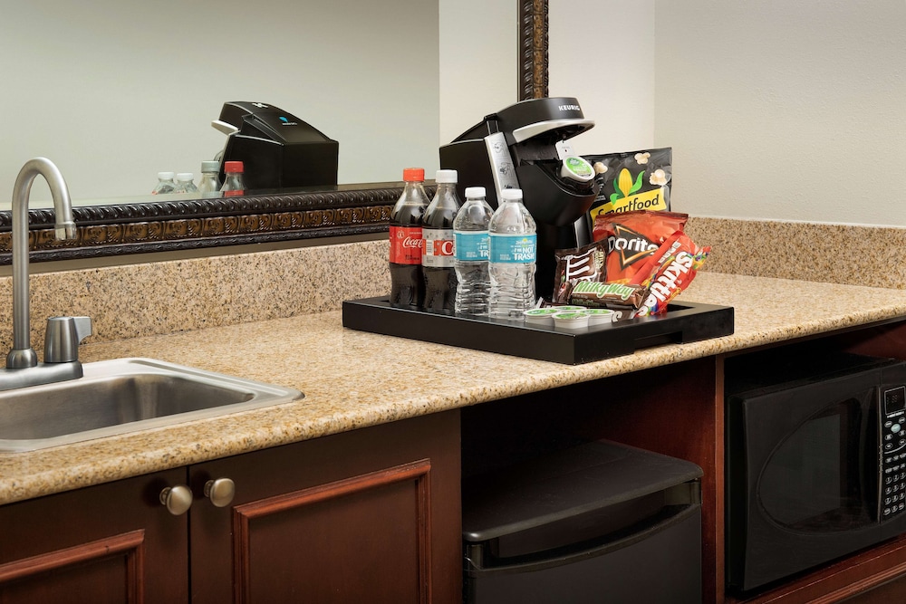 Hampton Inn & Suites Lakeland South Polk Parkway - photo 17