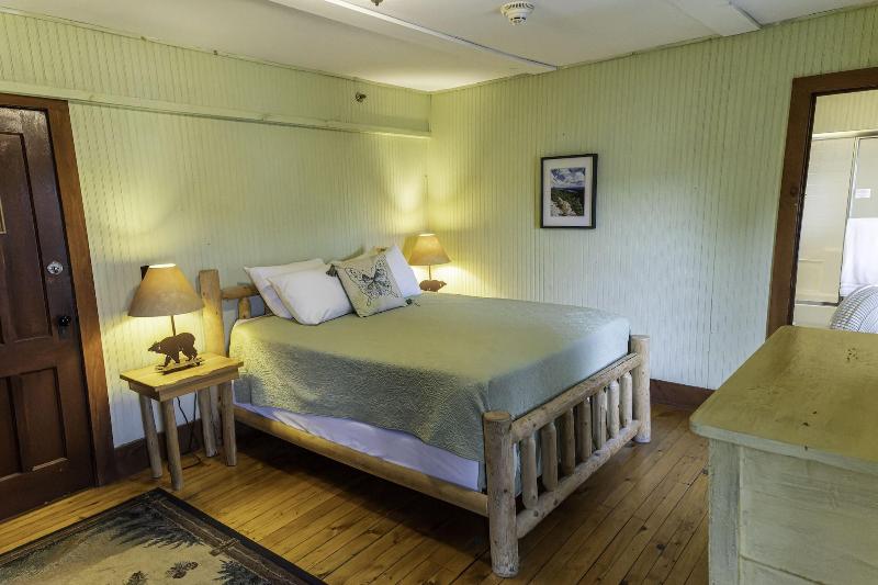 The Woods Inn - photo 57