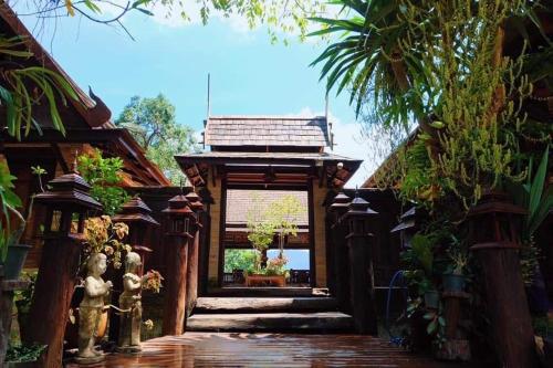 Hormuenlee Resort — Sangkhla Buri