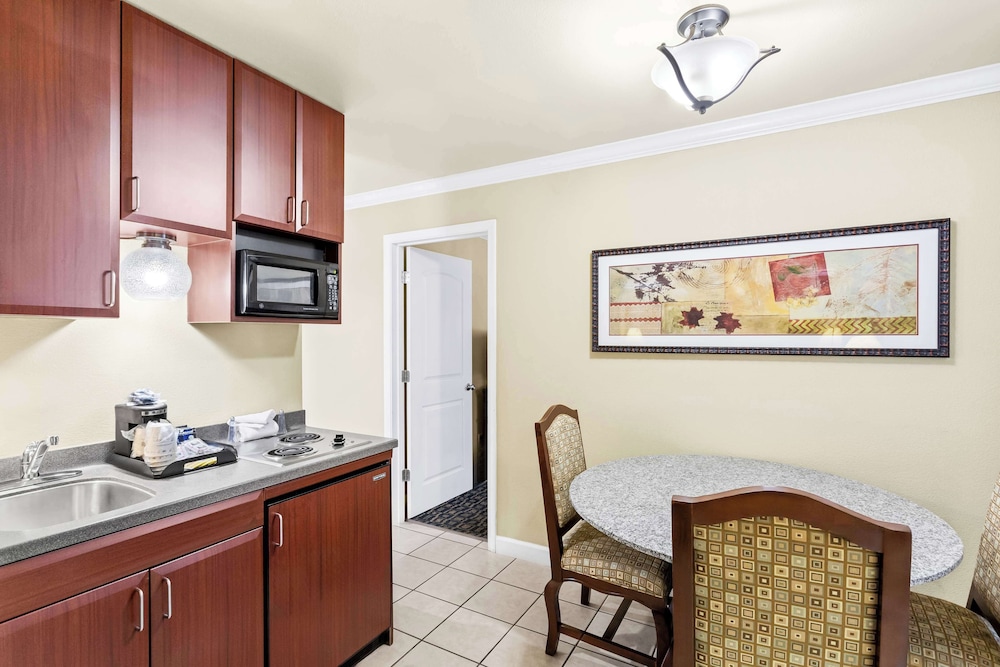 Best Western Miner's Inn - photo 14