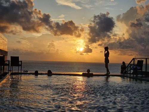 Ocean Breeze Sea View Luxury Apartments — 4-Star Luxury Hotel in Negombo, Sri Lanka