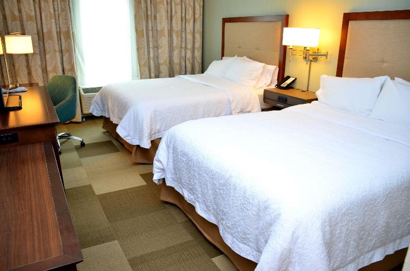 Hampton Inn & Suites Deland - photo 49