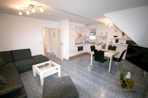 Haus Hus an de Diek Whg 04 — 4-Star Luxury Hotel in Sankt Peter-Ording, Germany