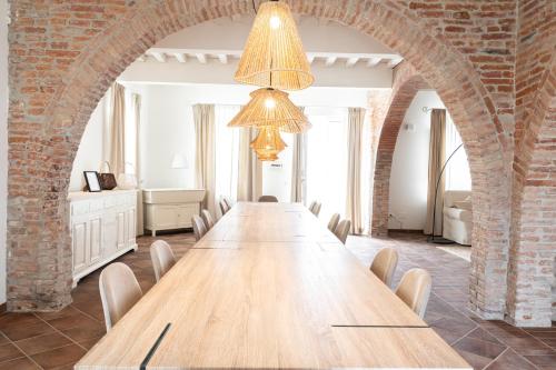 Agriturismo Antica Corte — 4-Star Luxury Hotel in Montepulciano, Italy