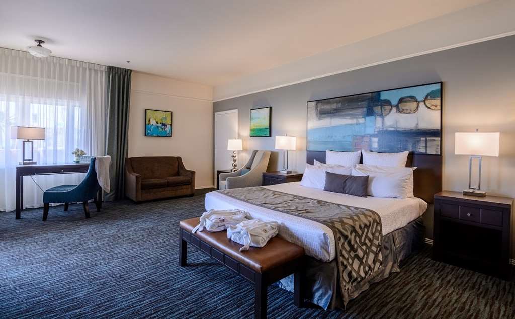 Tamarack Beach Resort Hotel - photo 29