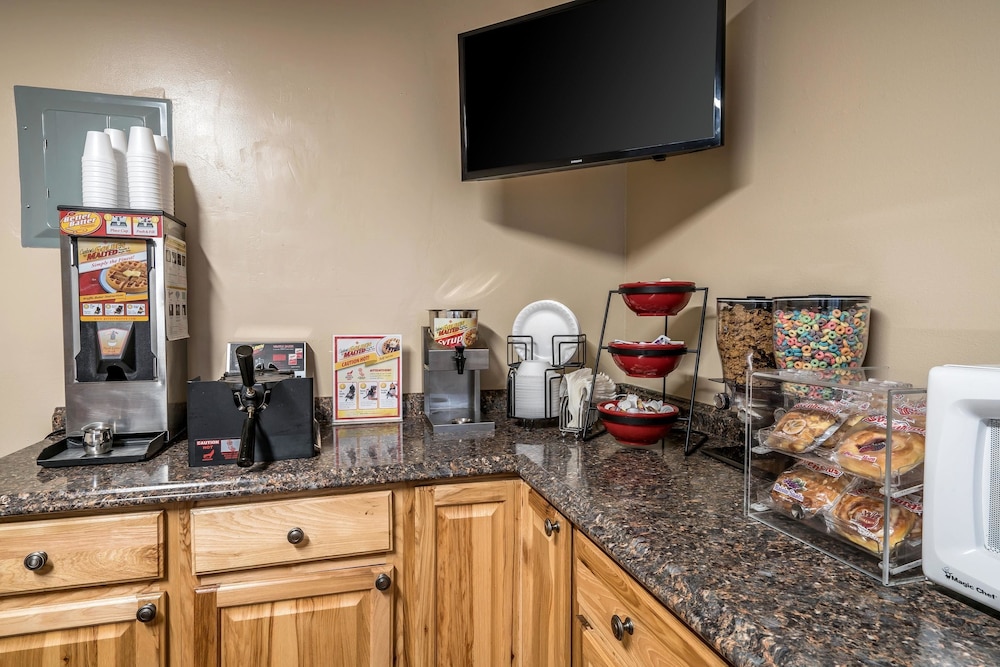 Holiday Lodge Yakima - photo 29