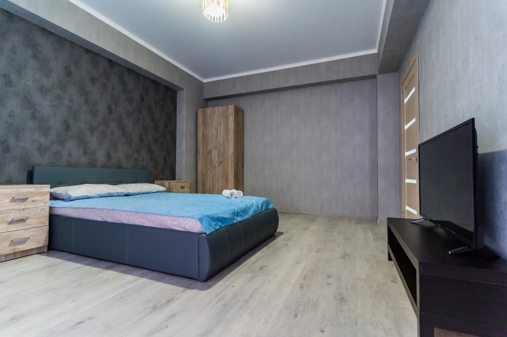 LetoApart na Dzerzhinskogo 244 in Novorossiysk, Russia