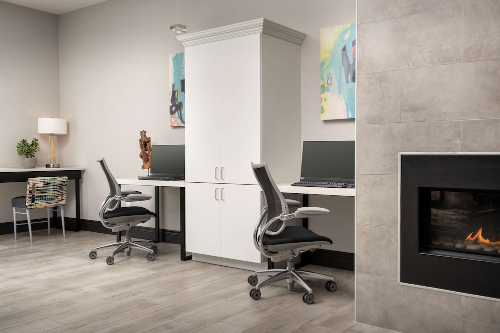 Home2 Suites by Hilton Denver Central Park - photo 37