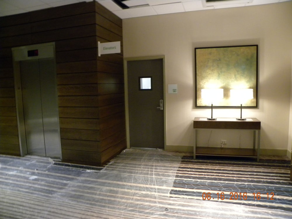 Holiday Inn Chicago North Evanston by IHG - photo 28