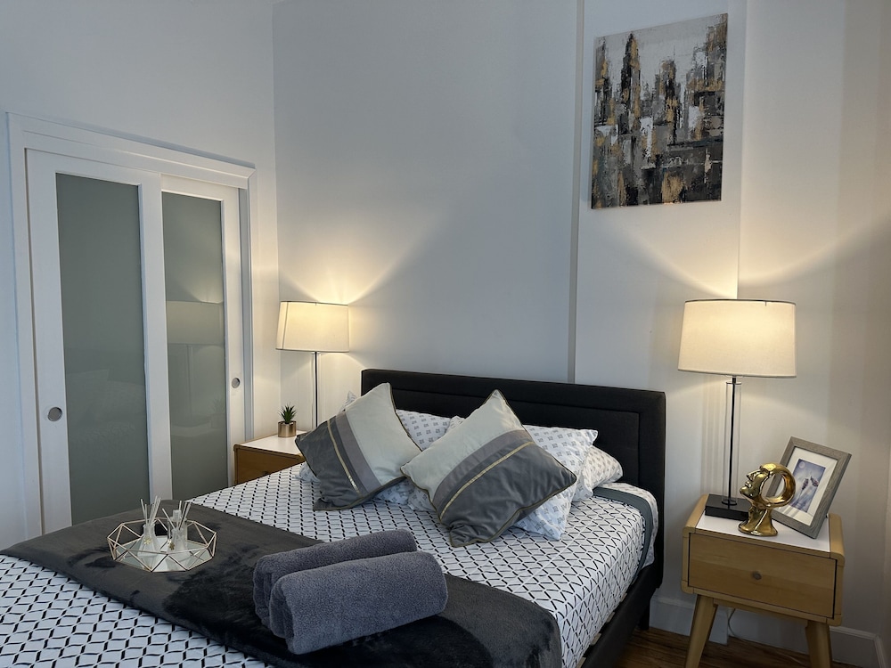 One Lux Stay HWH Downtown Los Angeles - photo 36