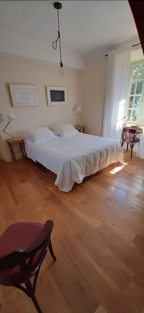 Les Gris — hotel in Villefranche-De-Rouergue