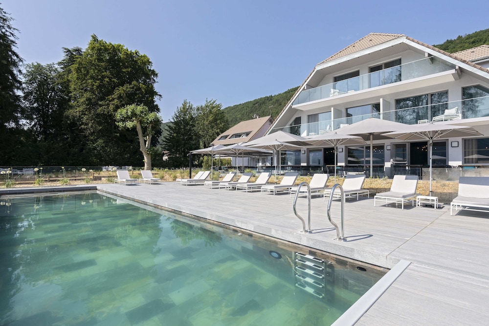 Black Bass Hotel — hotel in Sevrier